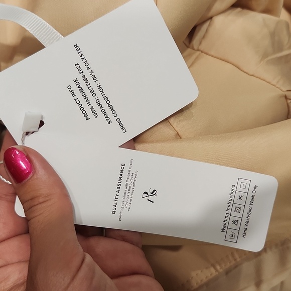 NWT!‎ Elegant Tan Evening Women's Gown - Picture 2 of 5